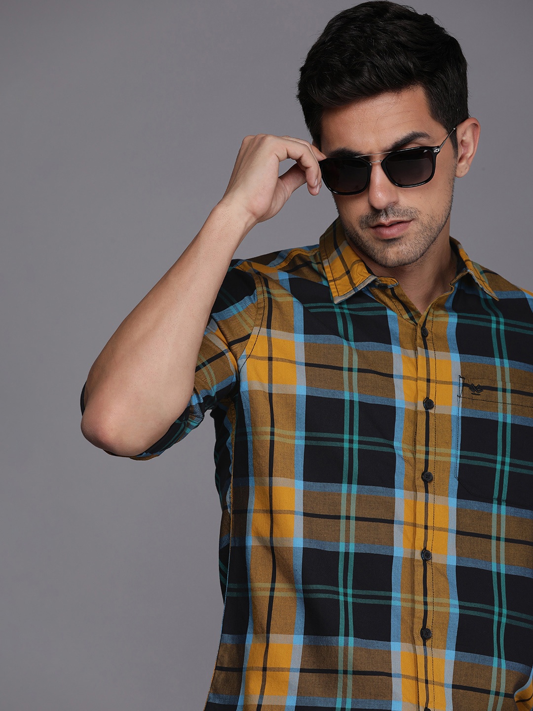 

WROGN Men Slim Fit Tartan Checks Pure Cotton Casual Shirt, Navy blue