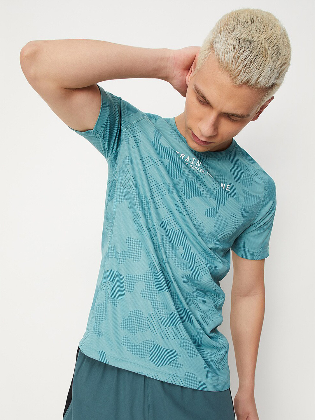 

max Abstract Printed Round Neck T-shirt, Blue
