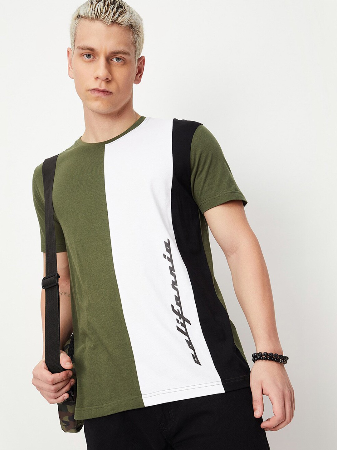 

max Round Neck Typography Printed Colourblocked Cotton T-shirt, Green