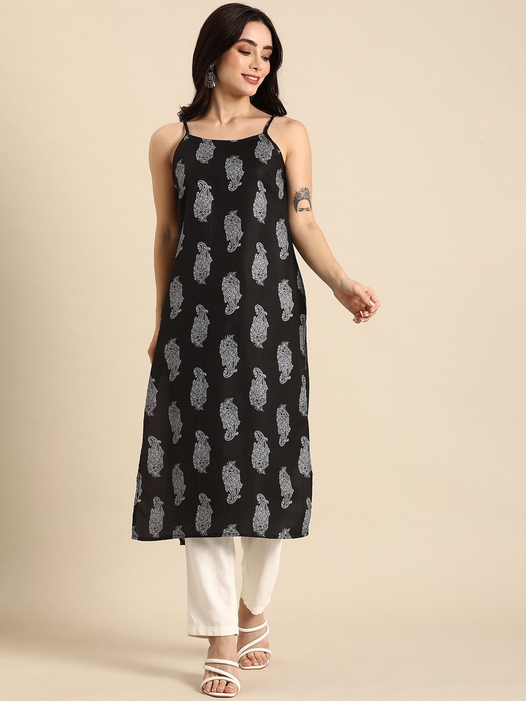 

Anouk Paisley Printed Sleeveless Straight Kurta, Black