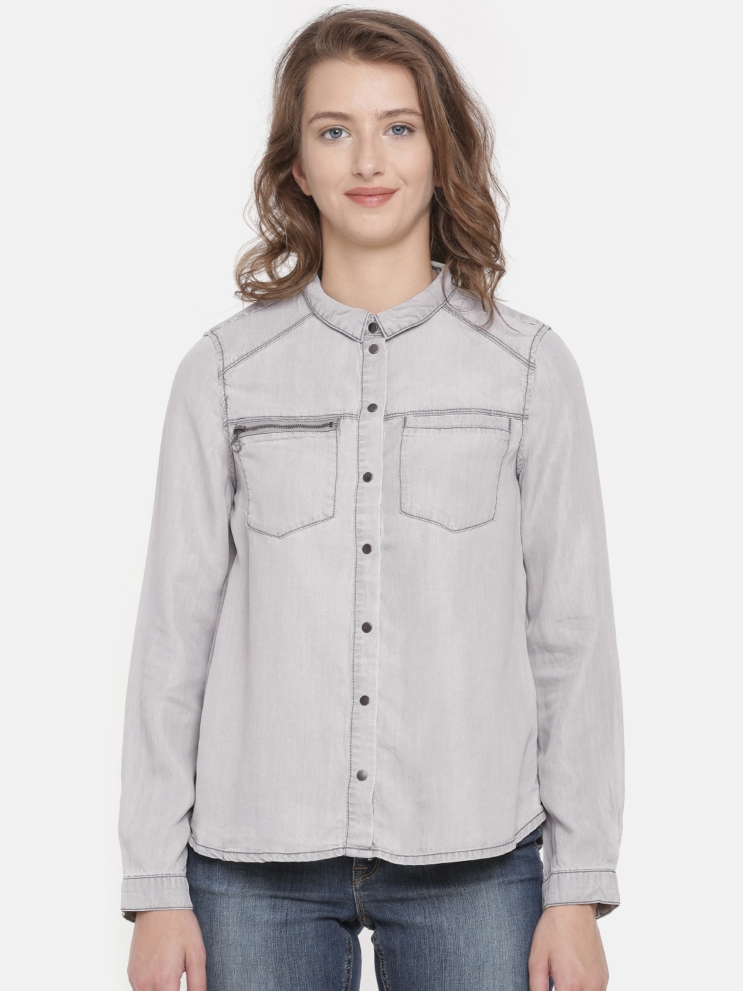 

Vero Moda Women Grey Standard Regular Fit Solid Casual Shirt