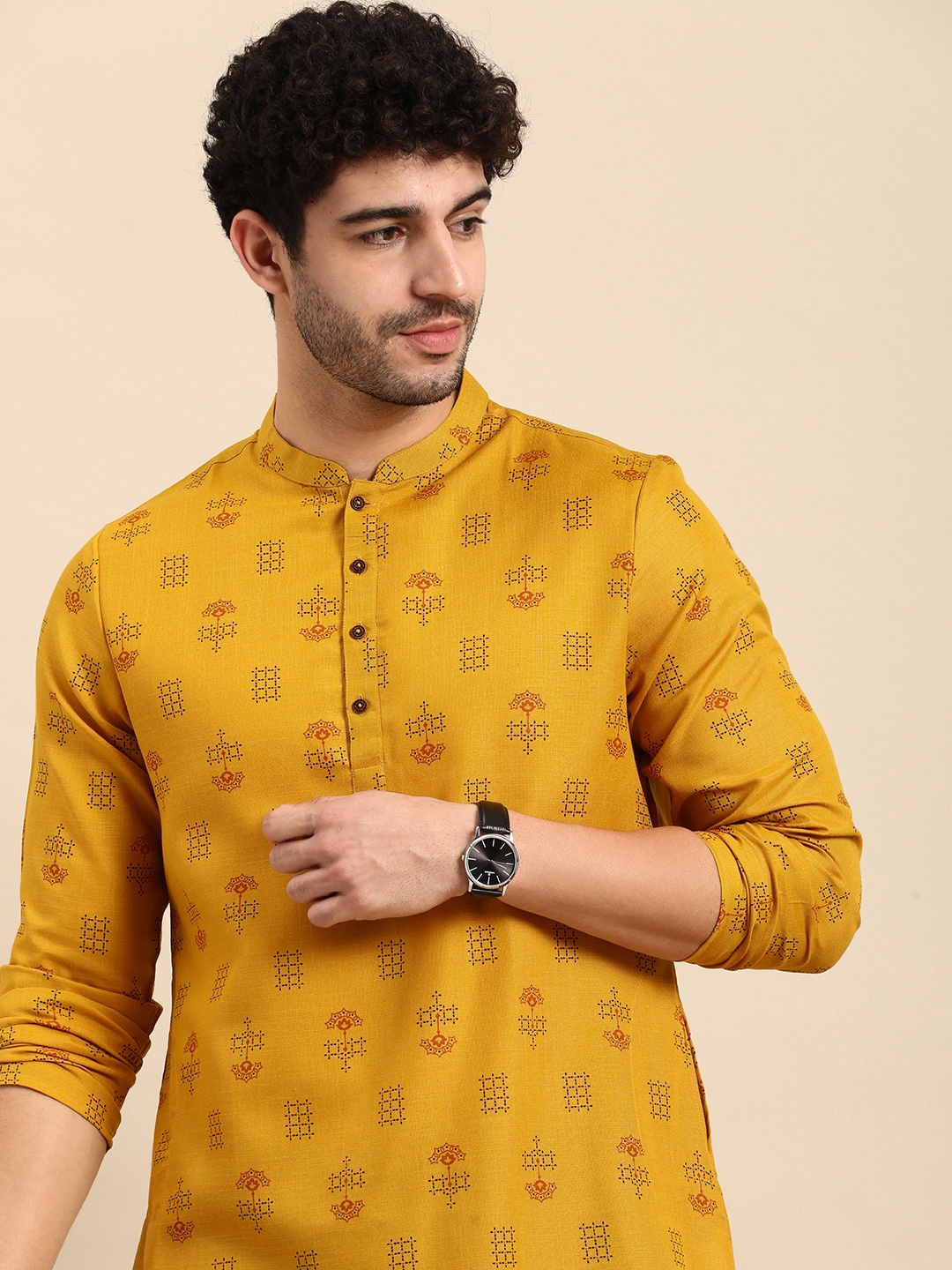 

Anouk Ethnic Motifs Print Mandarin Collar Straight Kurta, Mustard