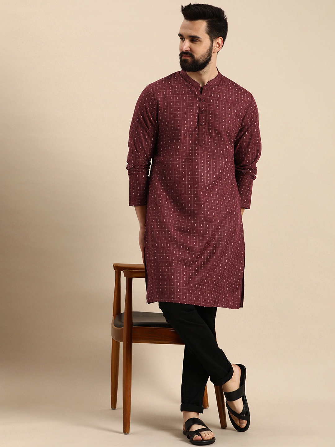 

Anouk Checked & Floral Printed Mandarin Collar Kurta, Maroon