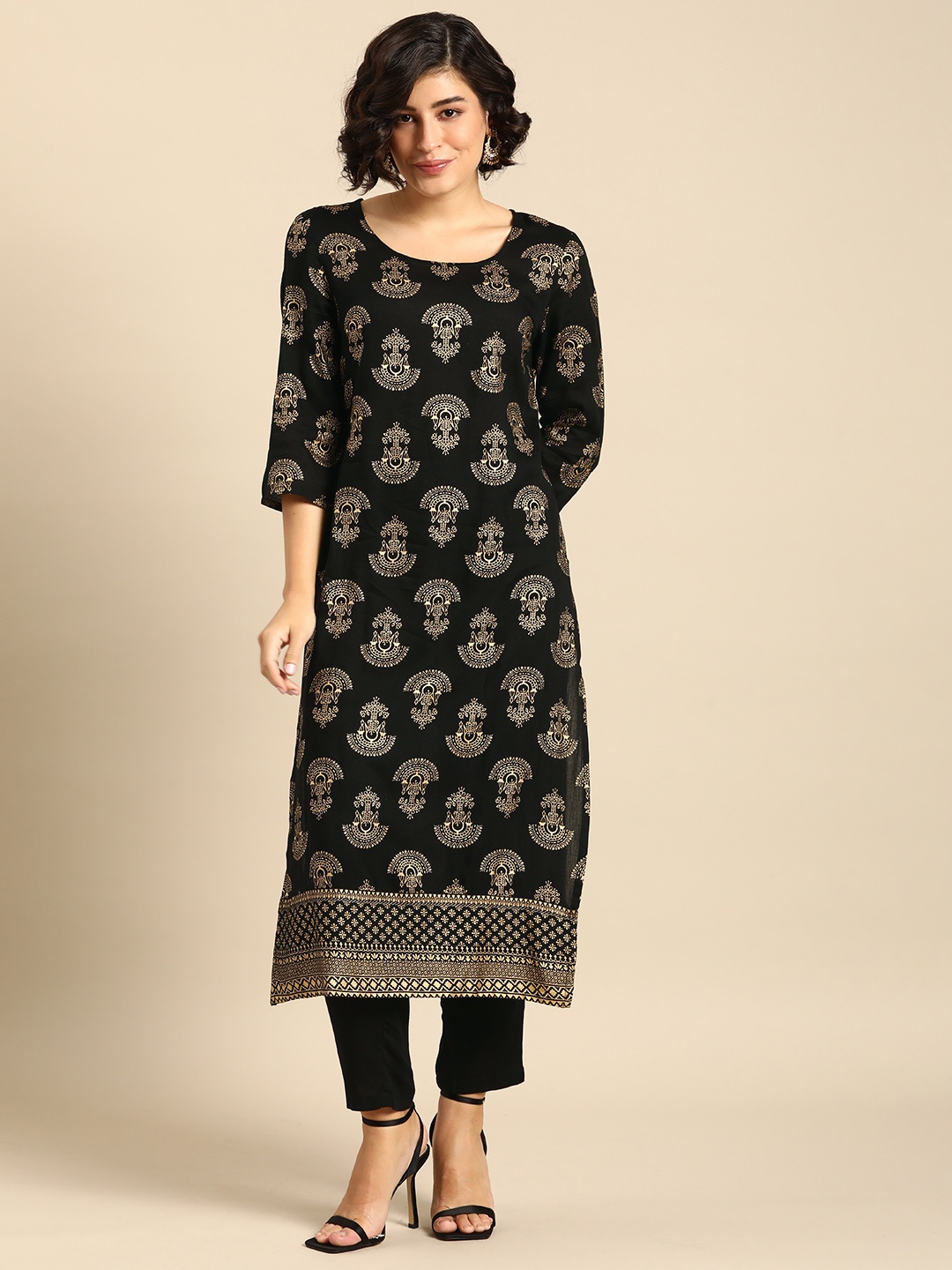 

Anouk Women Ethnic Motifs Printed Regular Kurta With Trousers, Black