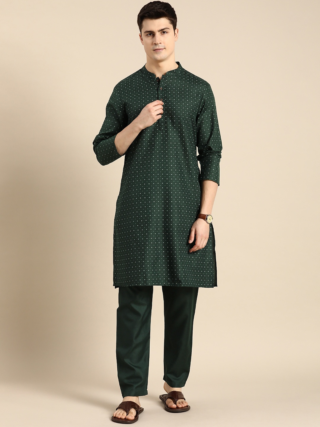 

Anouk Men Geometric Printed Regular Kurta with Trousers, Green