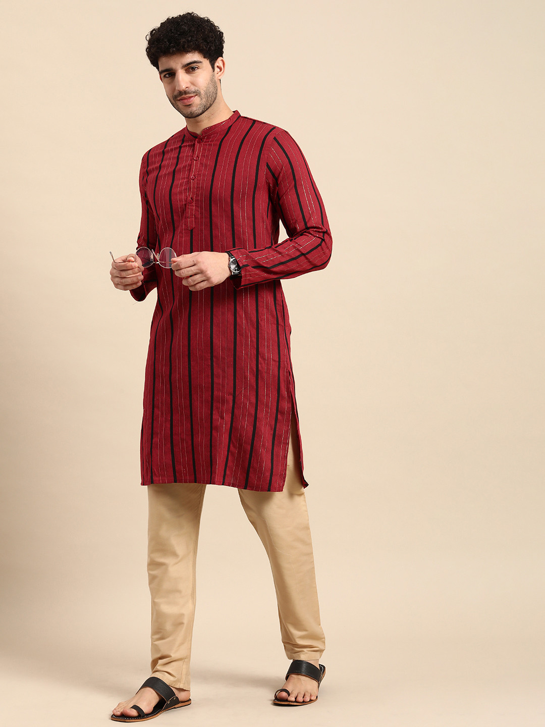 

Anouk Men Striped Mandarin Collar Straight Kurta, Maroon