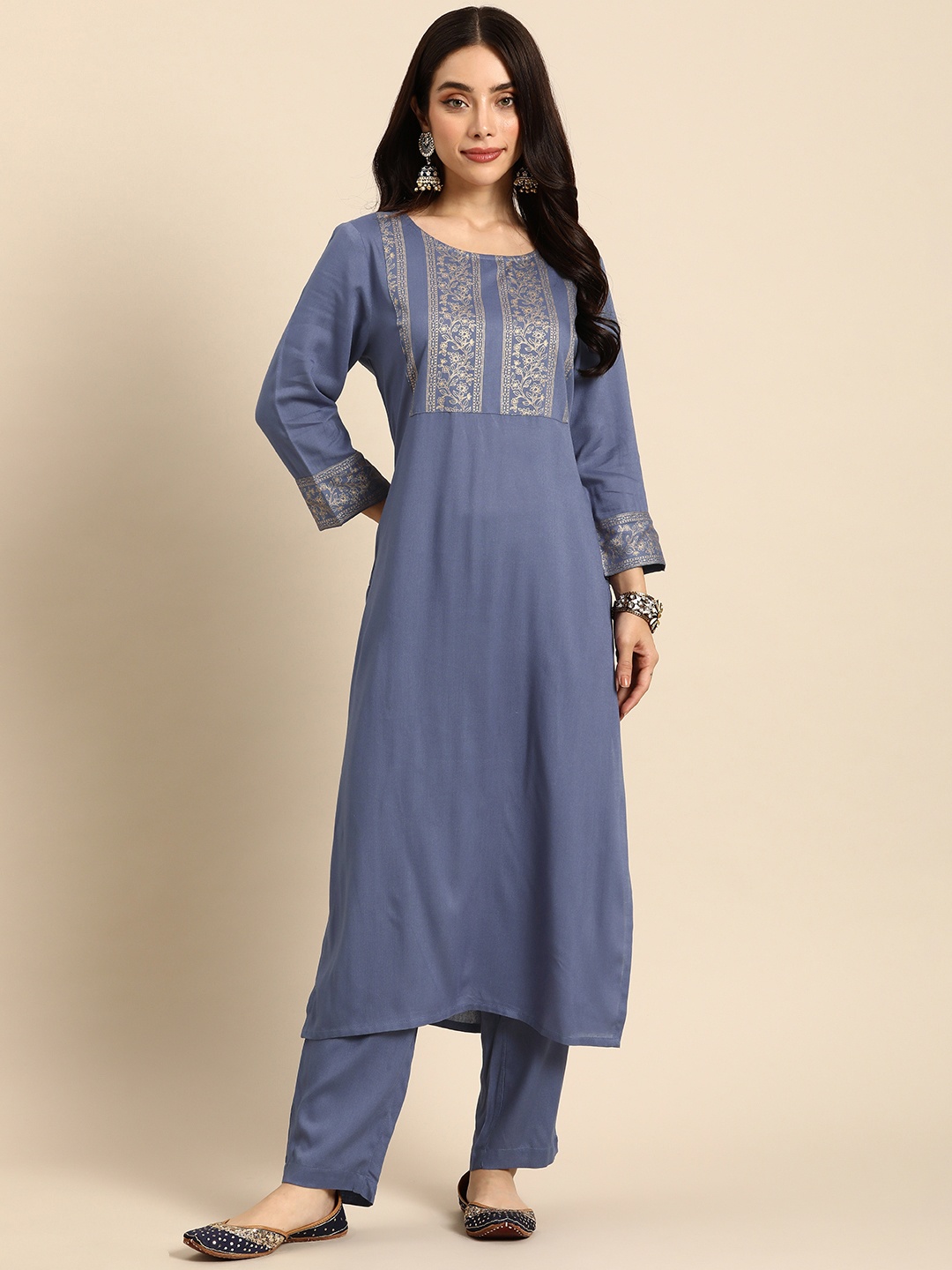 

Anouk Women Floral Yoke Design Regular Kurta With Trousers, Blue