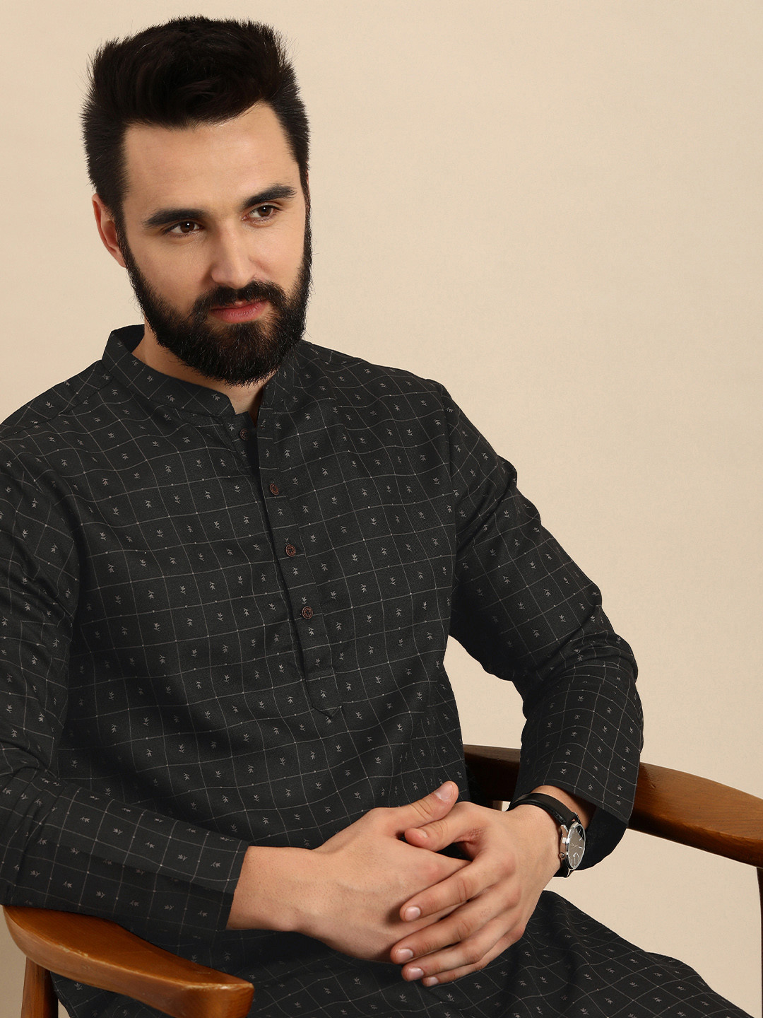 

Anouk Checked & Floral Printed Mandarin Collar Kurta, Black
