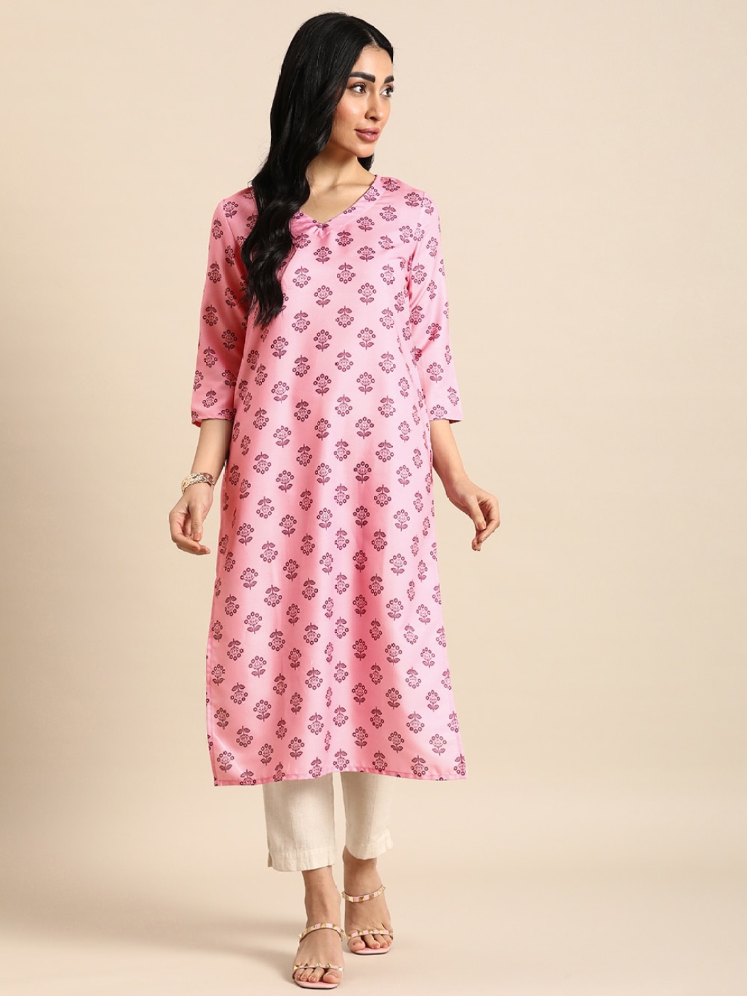 

Anouk Ethnic Motifs Printed V-neck Kurta, Pink