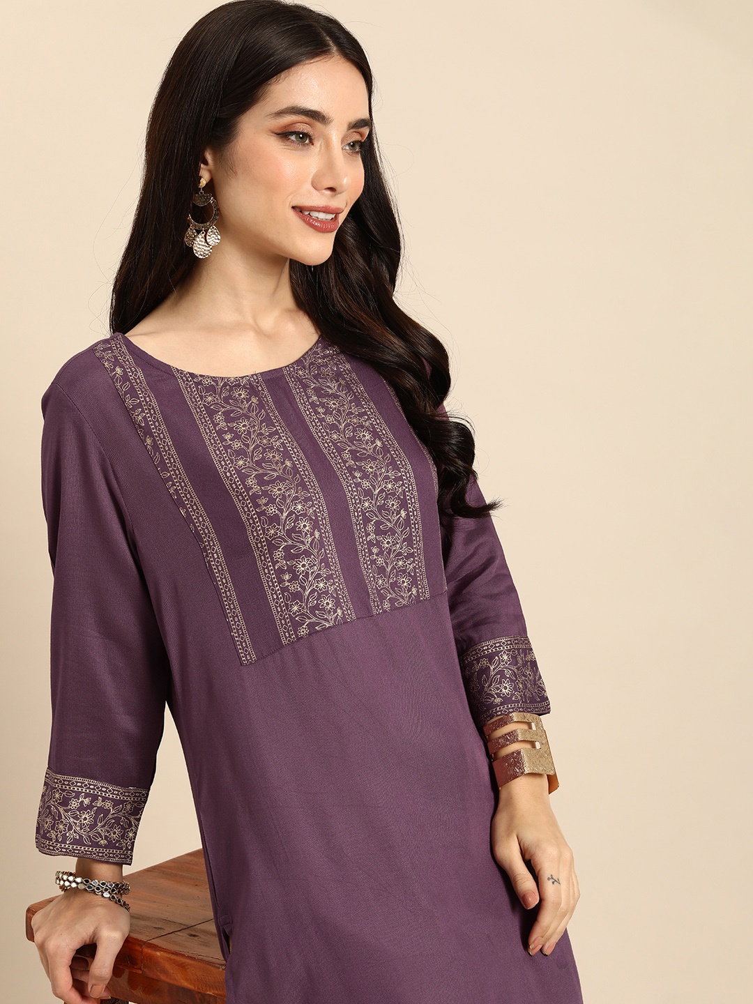 

Anouk Ethnic Motifs Printed Yoke Design Kurta, Purple