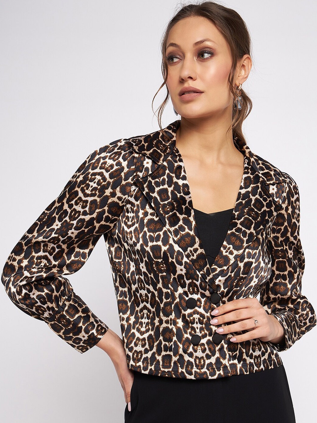 

Antheaan Elit Animal-Printed Regular Fit Single Breasted Cropped Blazer, Black