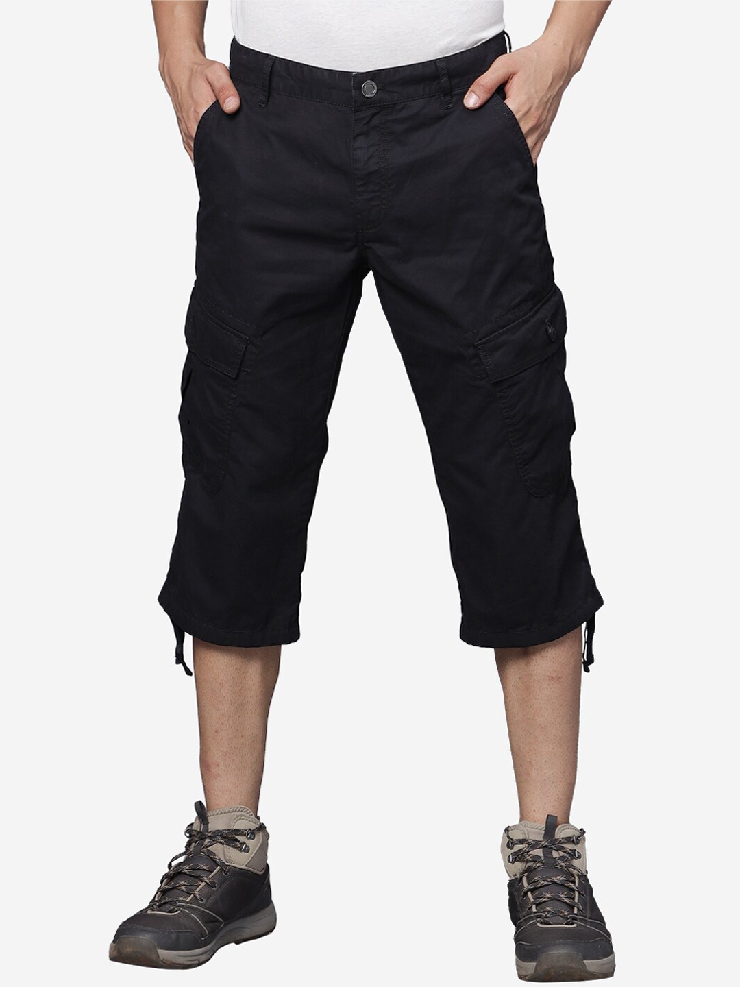 

t-base Men Black Cargos Trousers