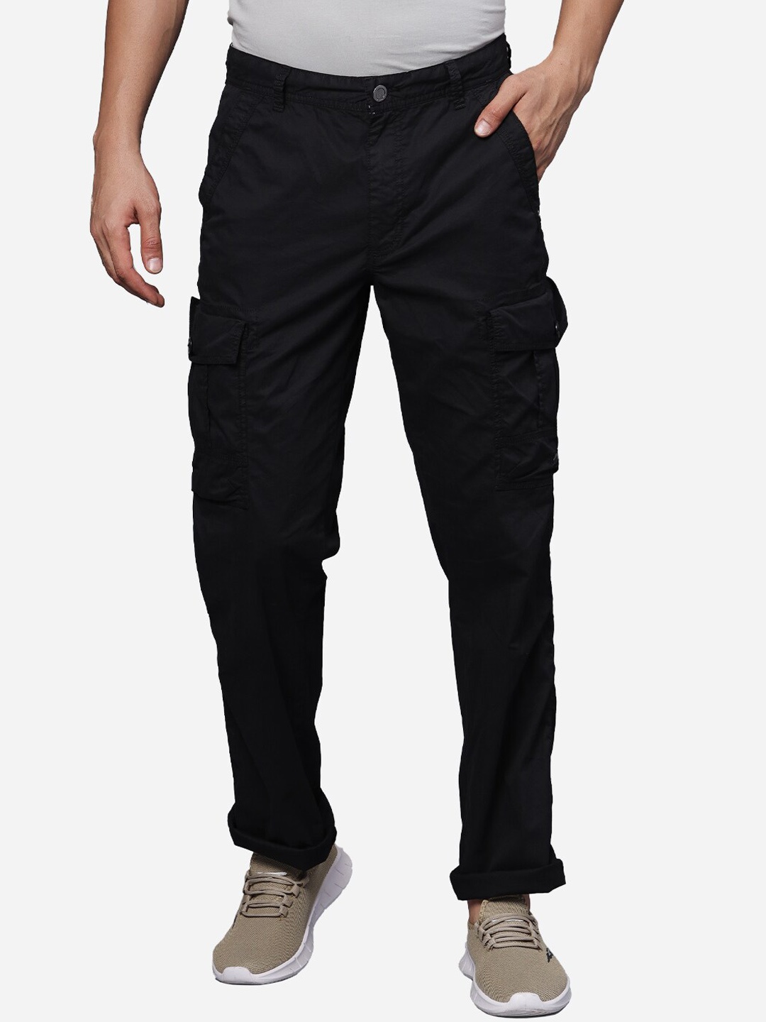 

t-base Men Black Cargos Trousers