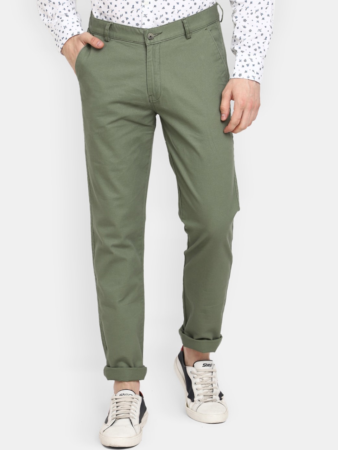 

V-Mart Men Mid-Rise Cotton Chinos, Olive