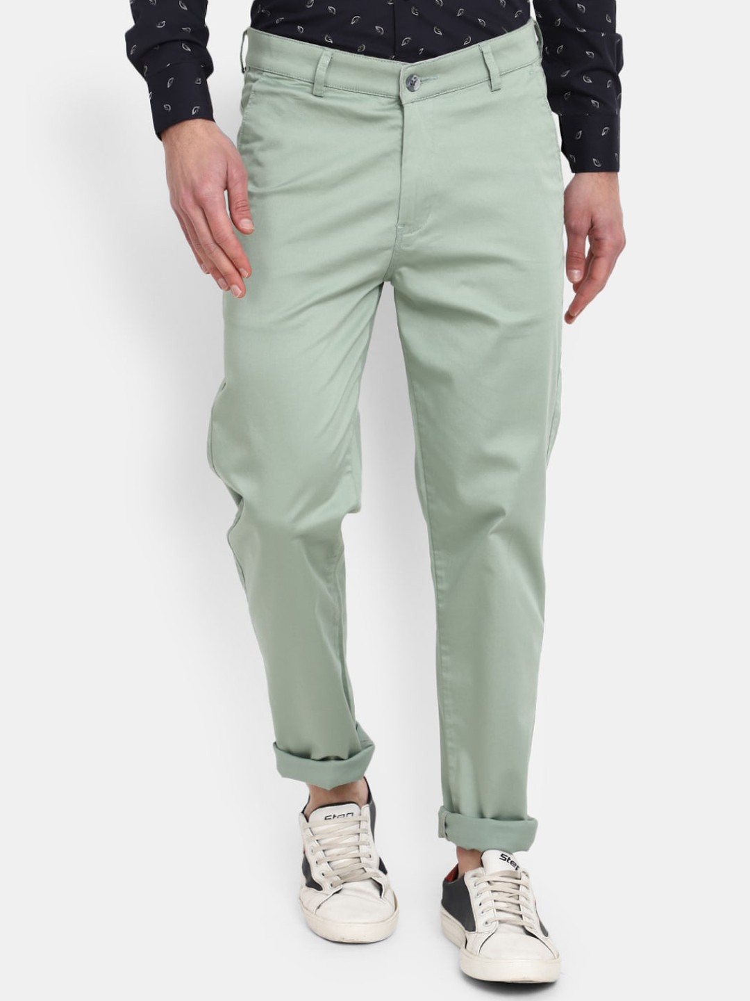 

V-Mart Men Mid-Rise Cotton Chinos, Green