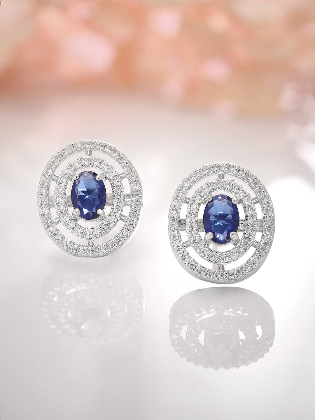 

Rubans Rhodium-Plated Circular Studs Earrings, Silver