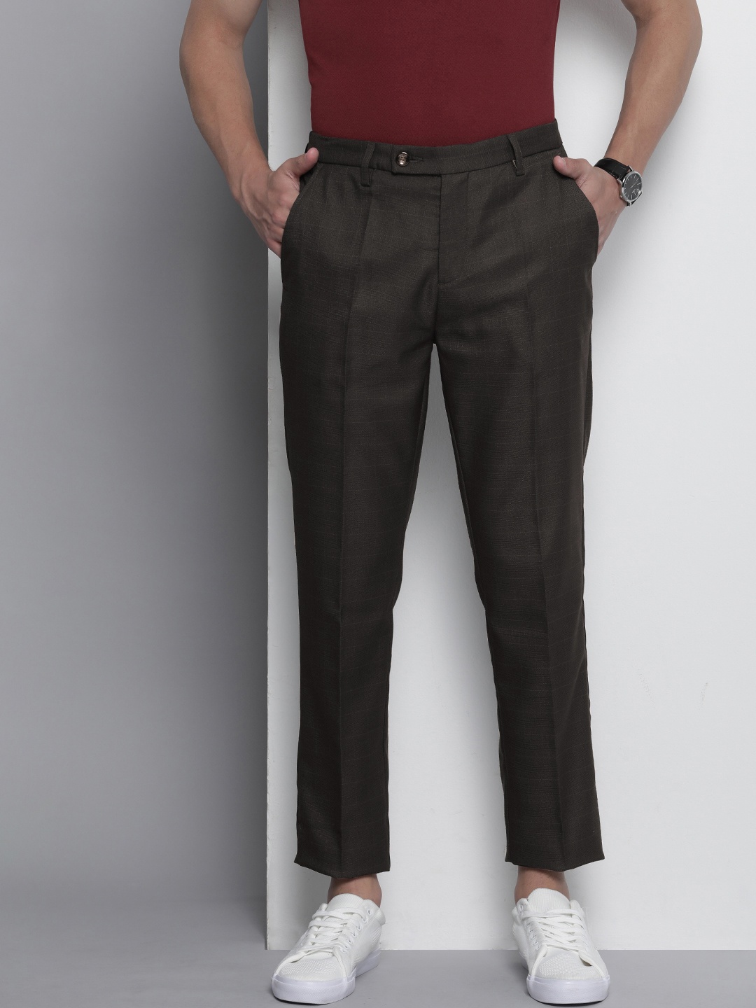 

The Indian Garage Co Men Solid Trousers, Brown