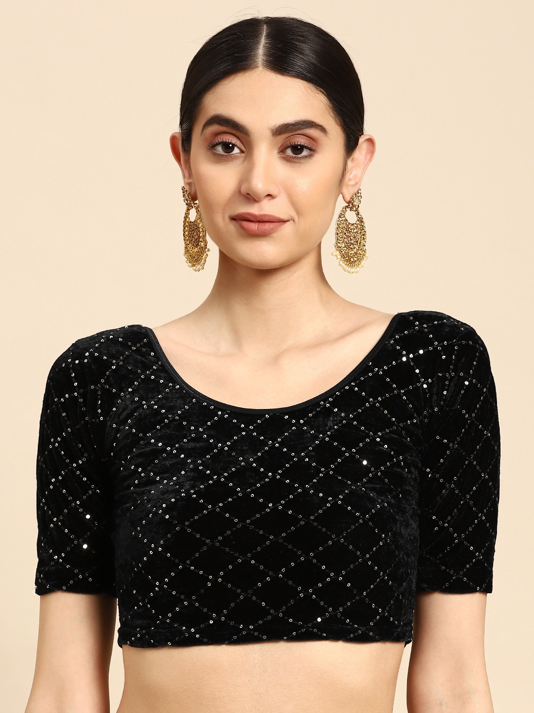 

VASTRANAND Zari Sequinned Stretchable Velvet Saree Blouse, Black