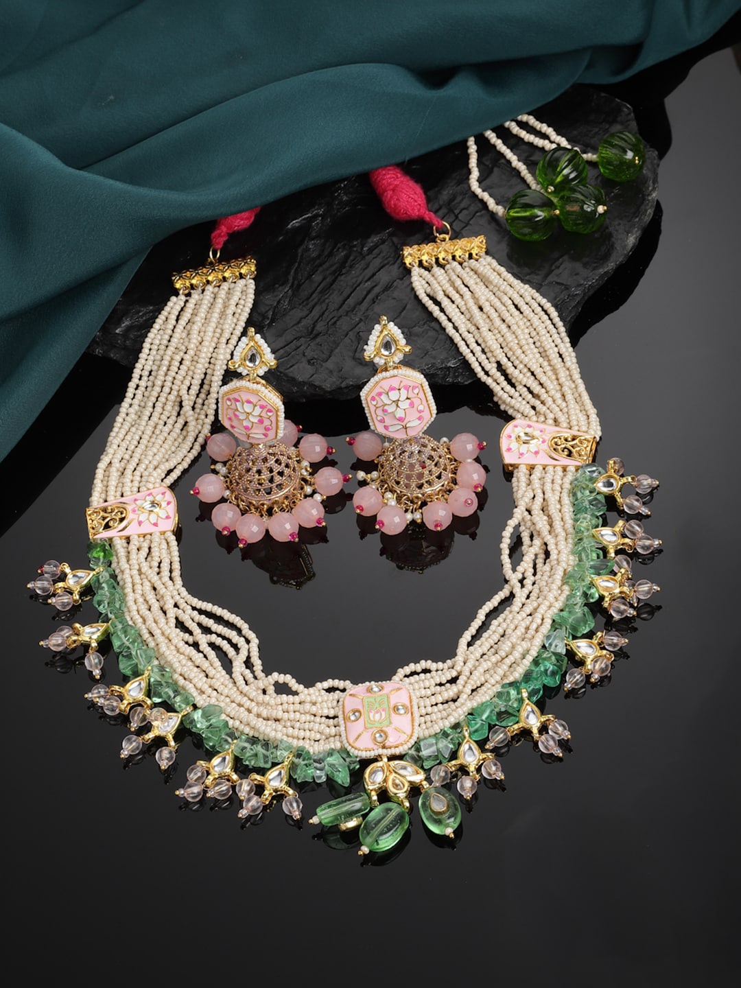 

DUGRISTYLE Gold-Plated Kundan Necklace & Earrings Set