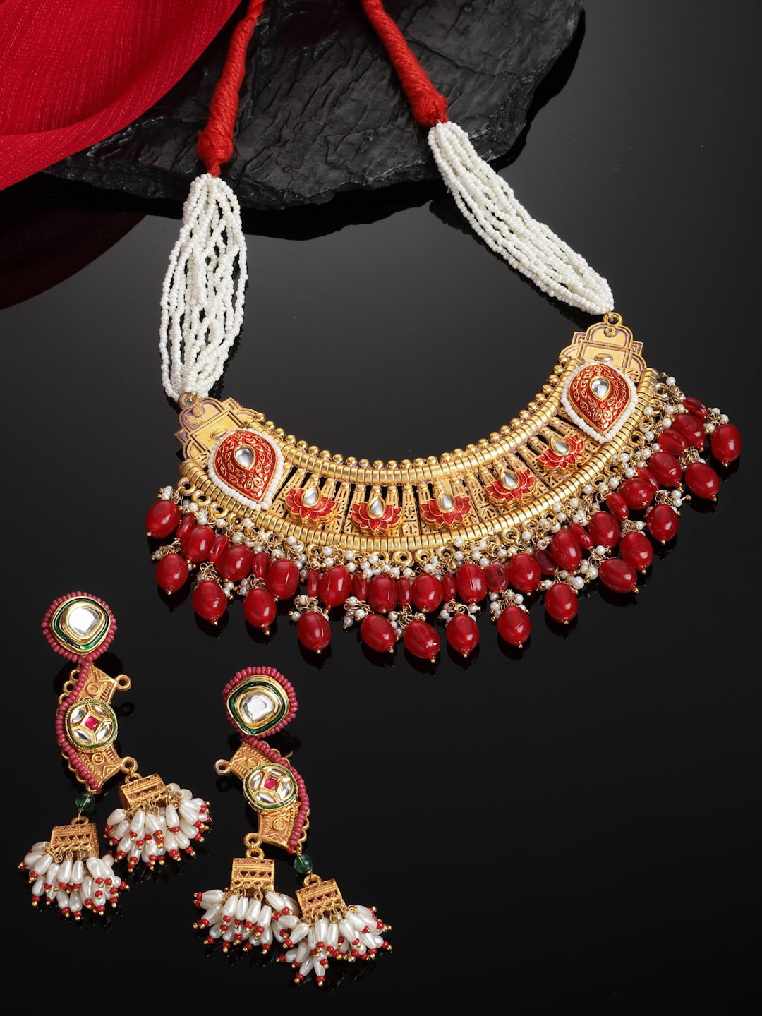 

DUGRISTYLE Gold-Plated Kundan Studded Necklace & Earrings Set, Red