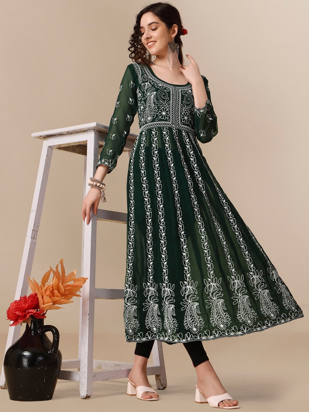

HERE&NOW Women Chikankari Embroidered Thread Work Georgette Anarkali Kurta, Green