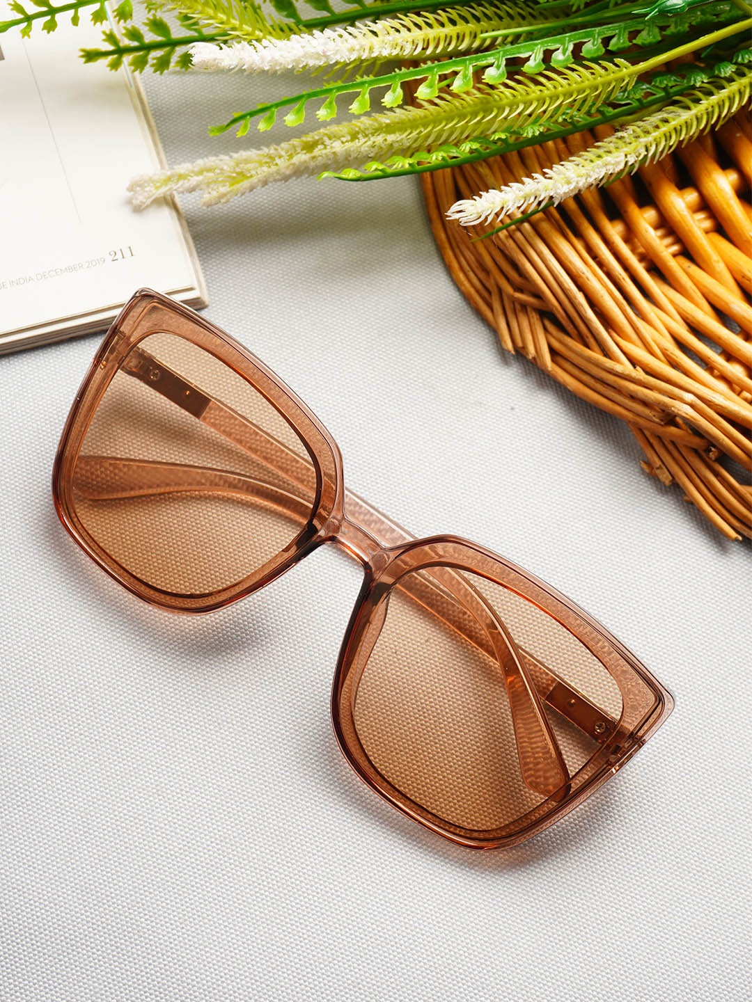 

Ferosh Wayfarer Sunglasses with UV Protected Lens FNSG22-8043, Brown