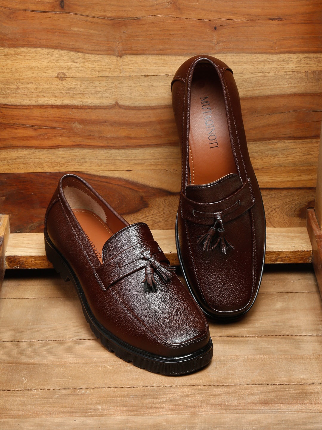 

MUTAQINOTI Men Textured Lightweight Slip On Loafers, Brown