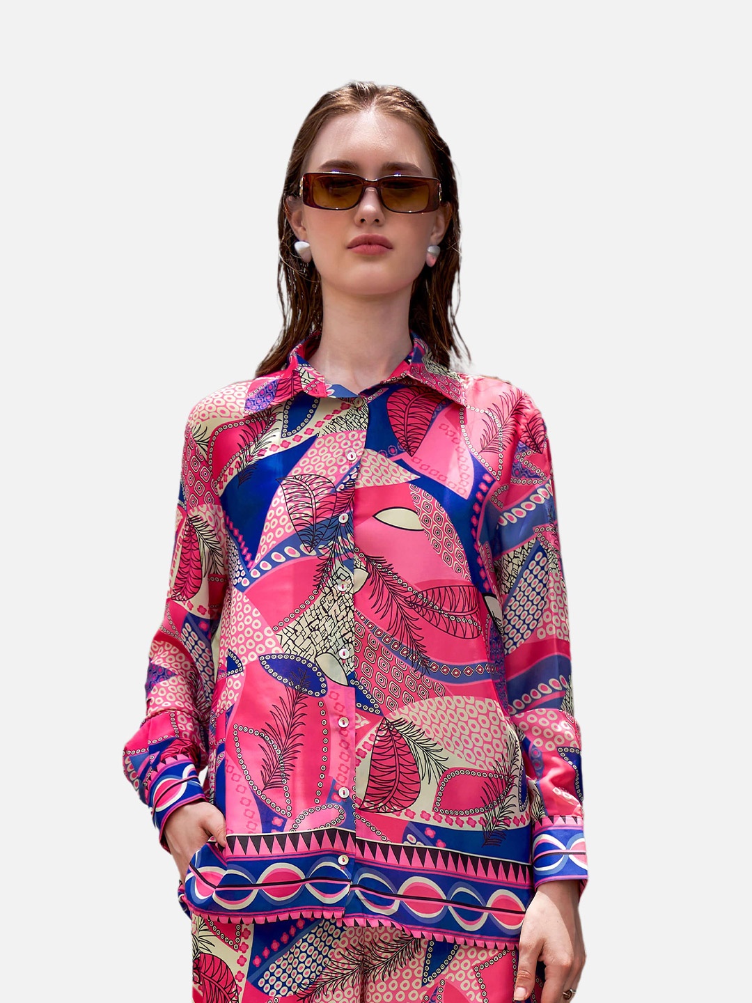 

NEOFAA Women Pink Printed Casual Shirt