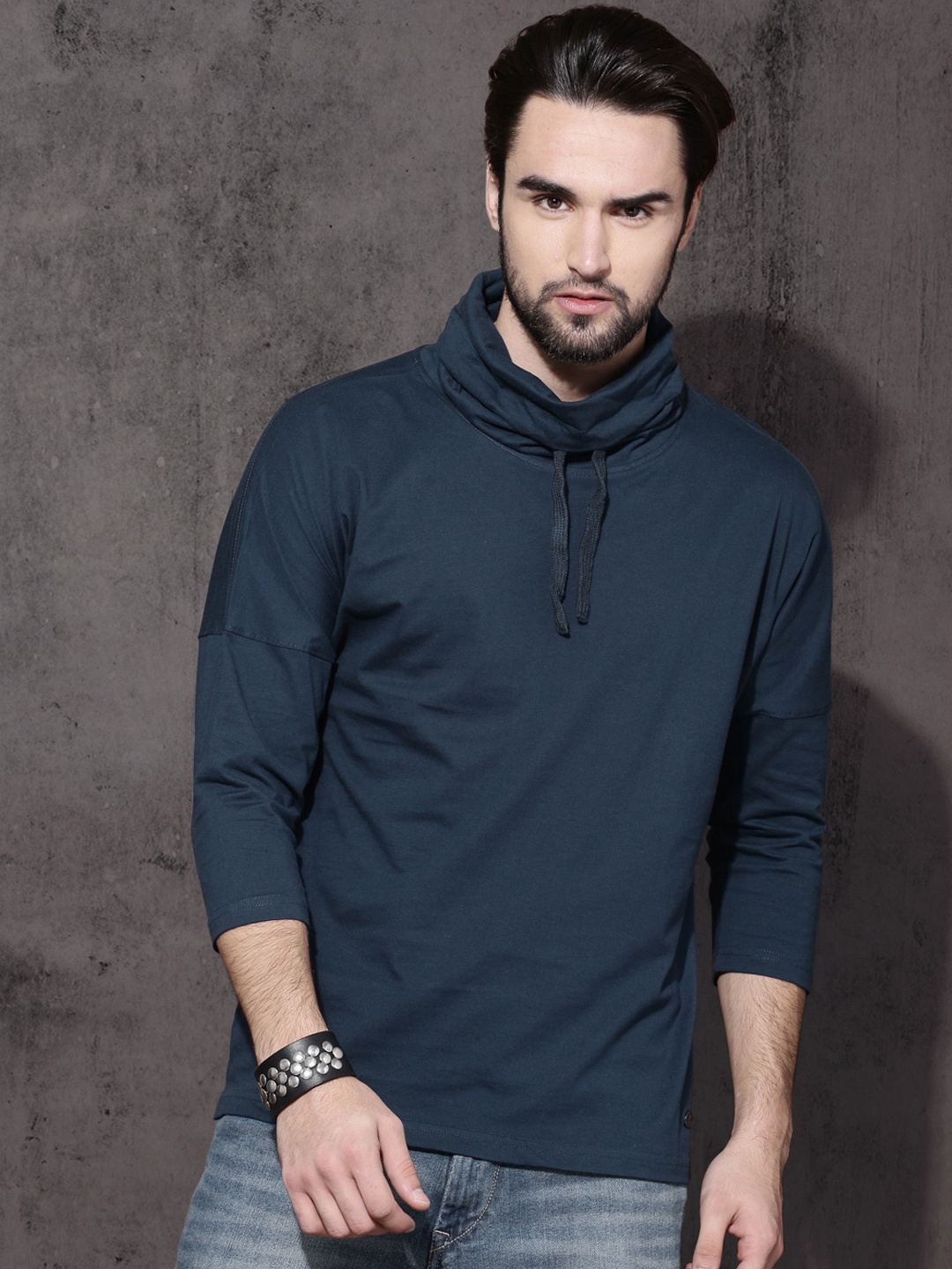 

Roadster Men Teal Blue Drop-Shoulder Pure Cotton T-shirt