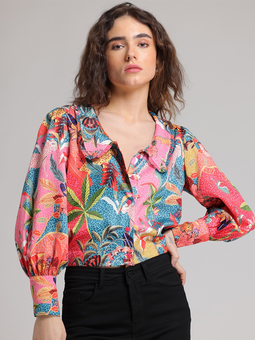 

SHAYE Women Pink Contemporary Floral Printed Casual Shirt