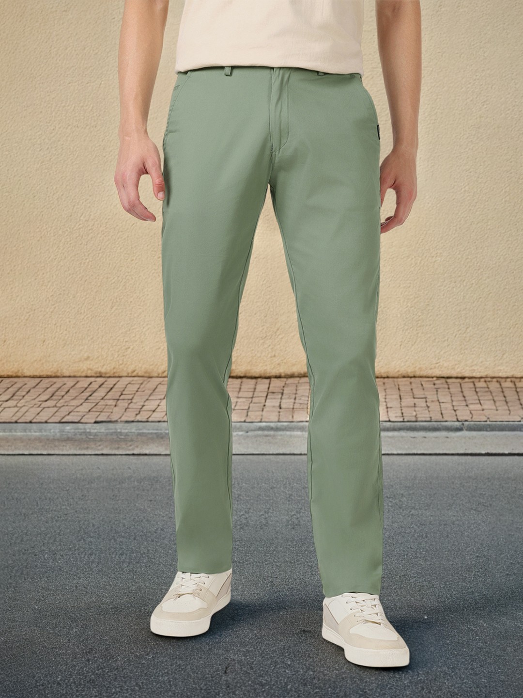 

Urbano Fashion Men Slim Fit Easy Wash Cotton Chinos, Green