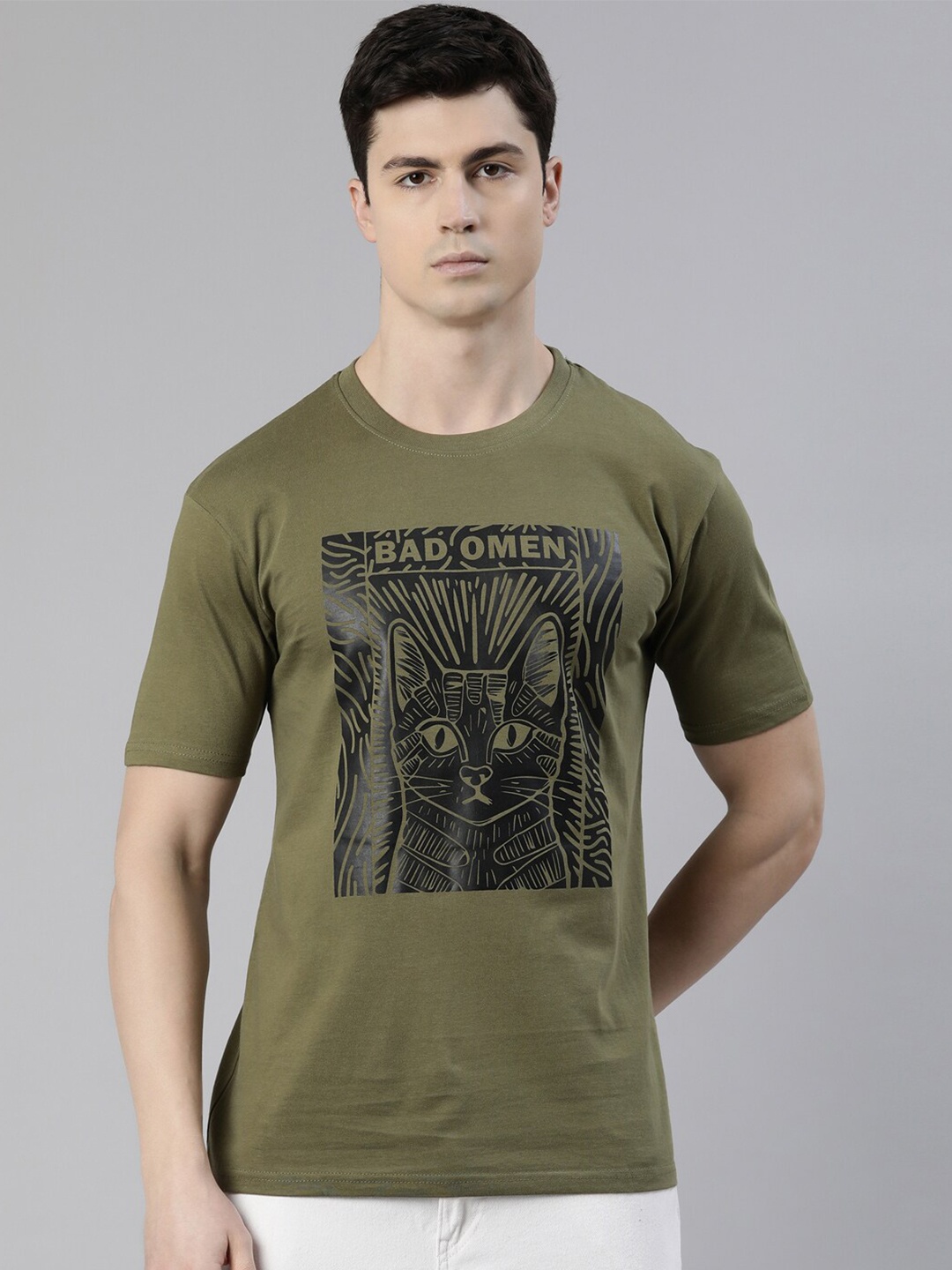 

recast Round Neck Typography Printed Pure Cotton Bio Finish T-shirt, Olive
