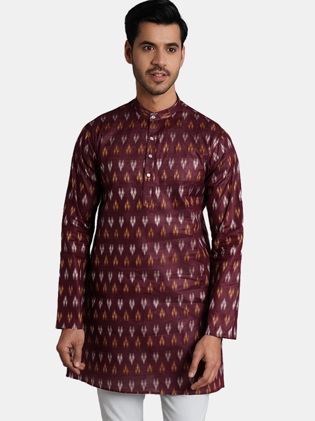 

Wintage Ethnic Motifs Printed Straight Cotton Kurta, Maroon