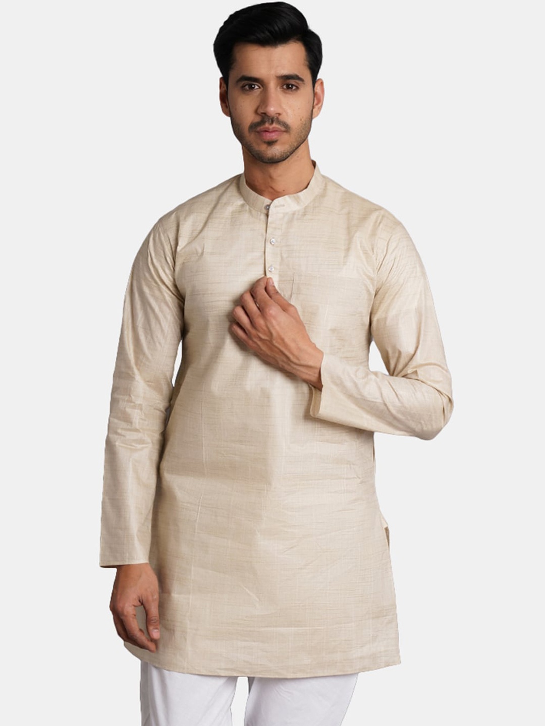 

Wintage Mandarin Collar Matka Silk Kurta, Beige