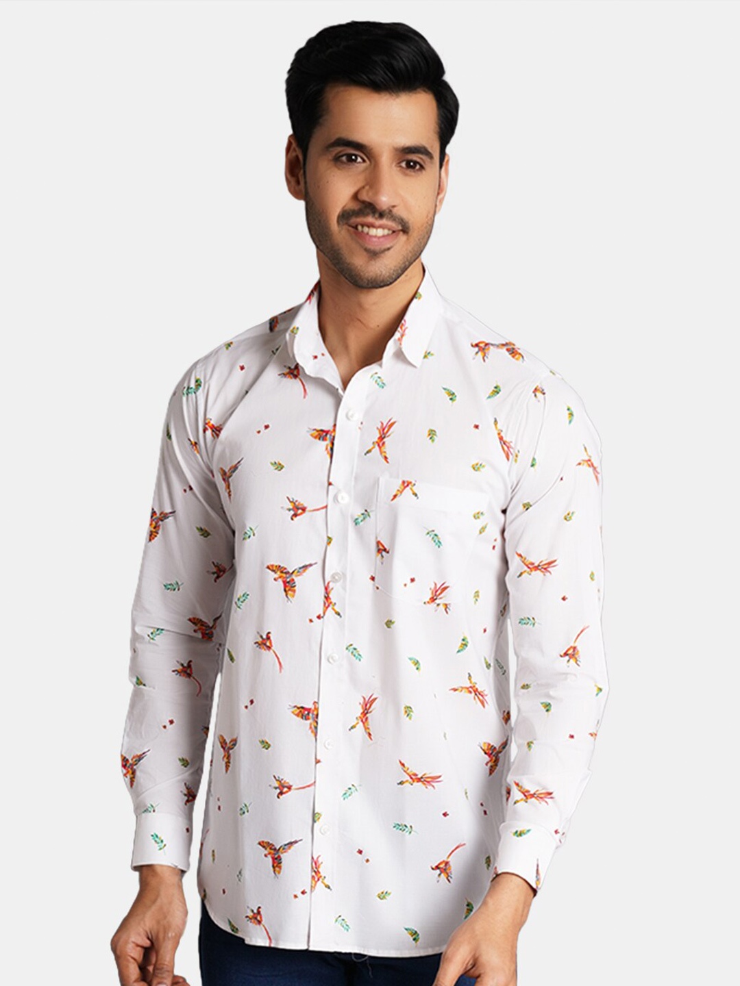 

Wintage Conversational Printed Cotton Casual Shirt, White