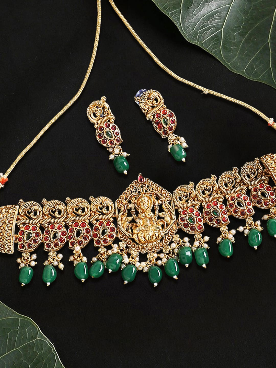 

OOMPH Gold-Plated Stones Studded & Beaded Antique Jewellery Set, Green