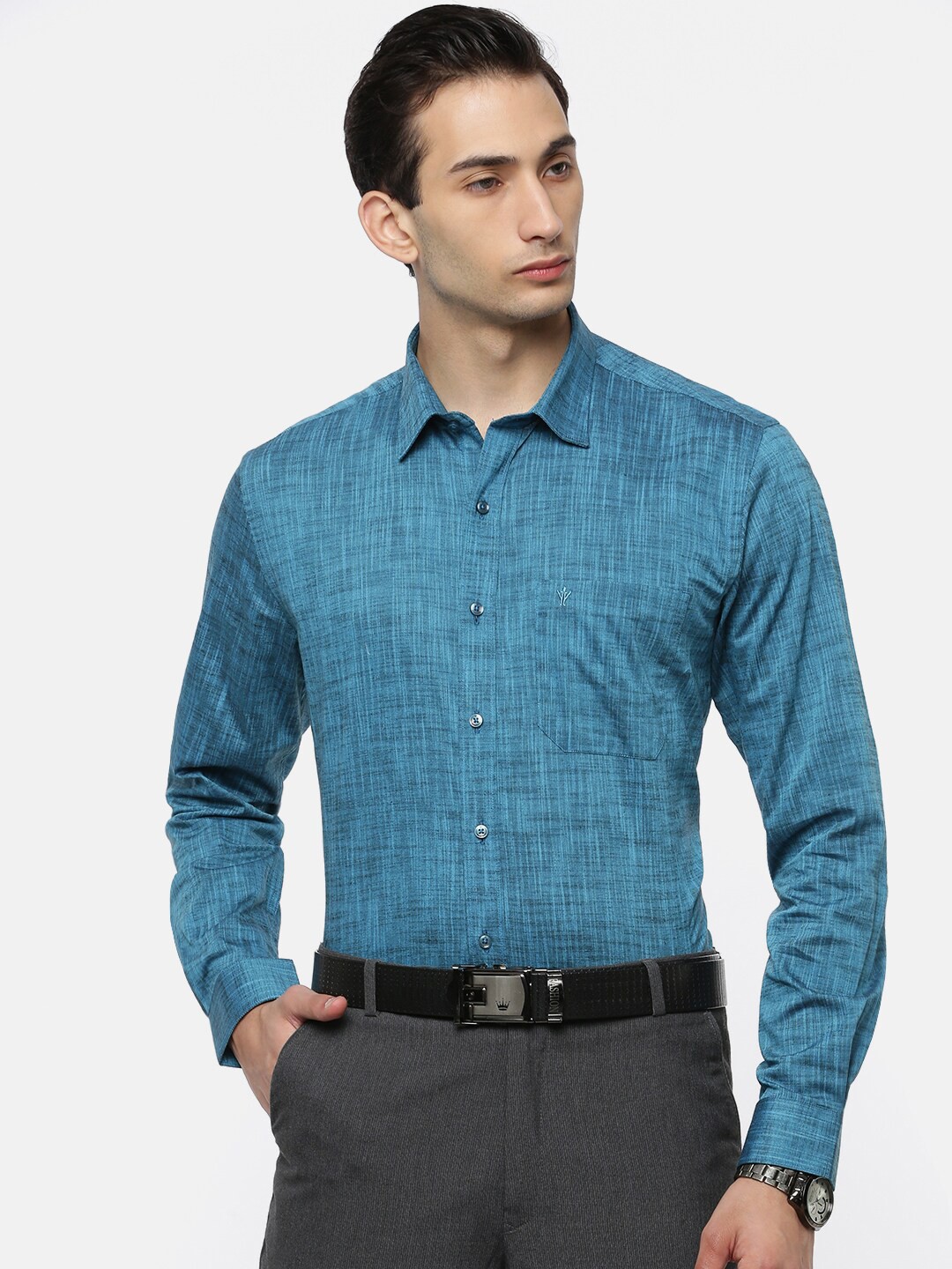 

Ramraj Spread Collar Pure Cotton Formal Shirt, Blue
