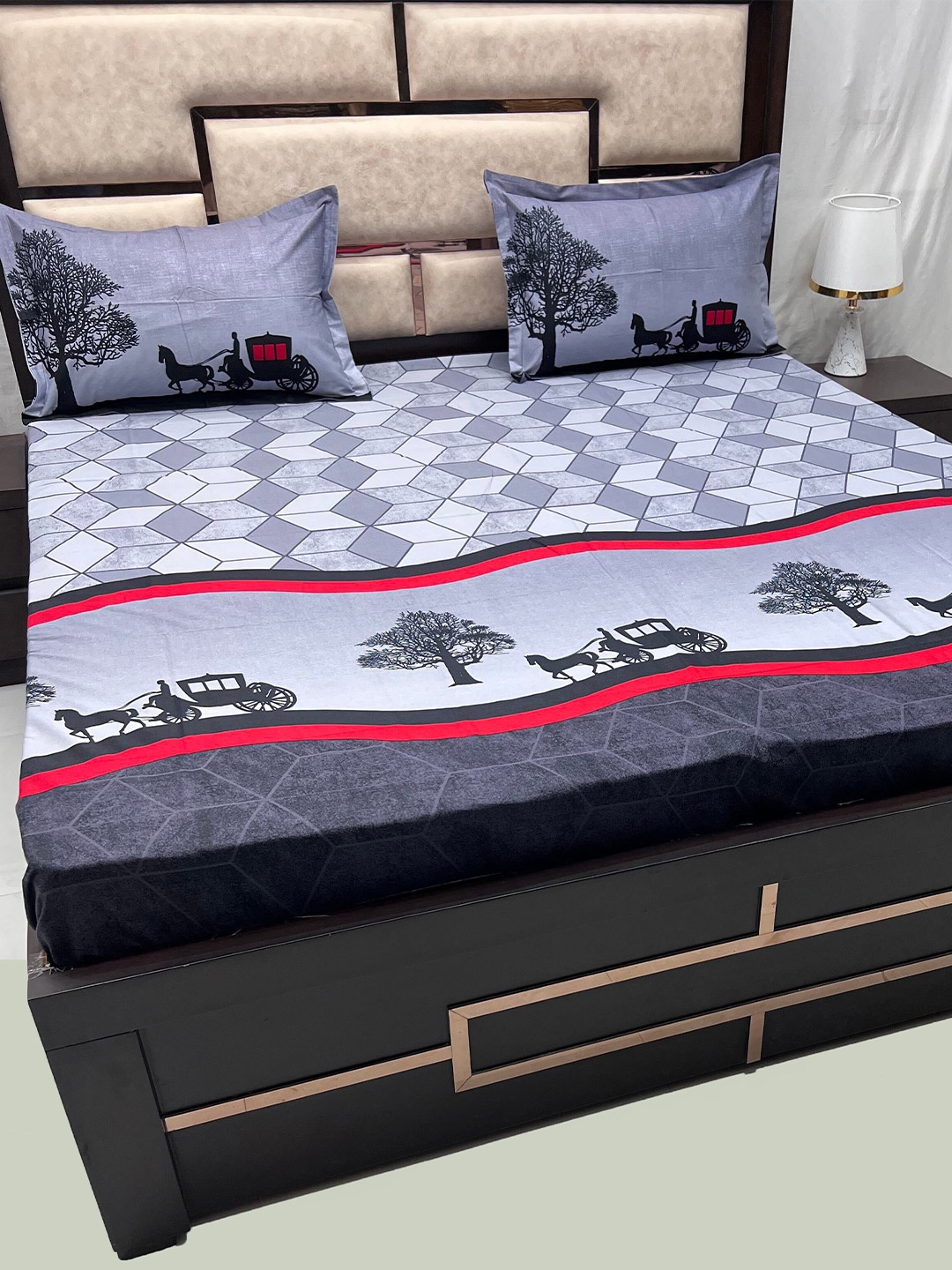 

Pure Decor Royal Lifestyle Grey & Black Conversational 400TC King Bedsheet & Pillow Covers