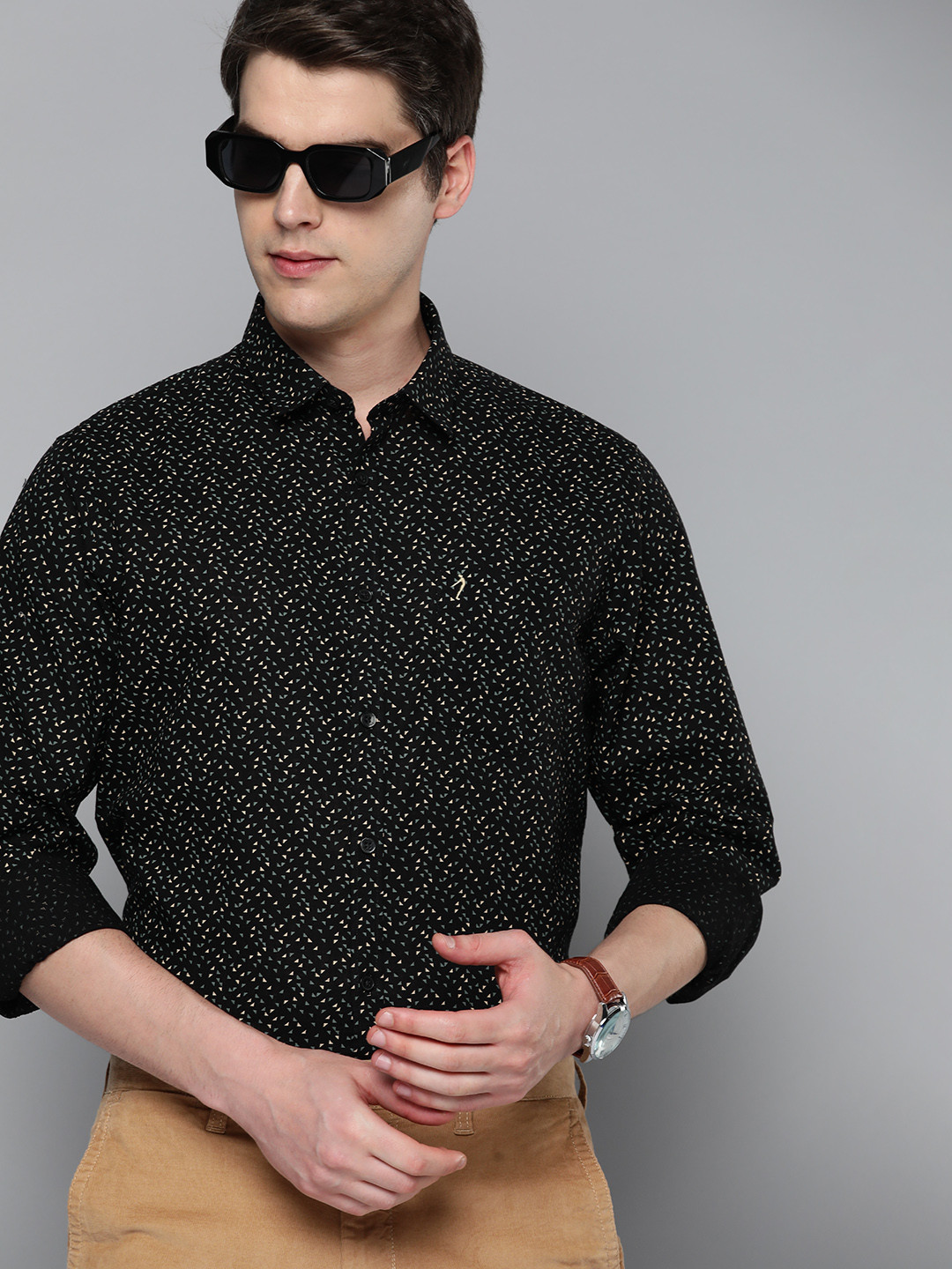 

Indian Terrain Pure Cotton Slim Fit Printed Smart Casual Shirt, Black