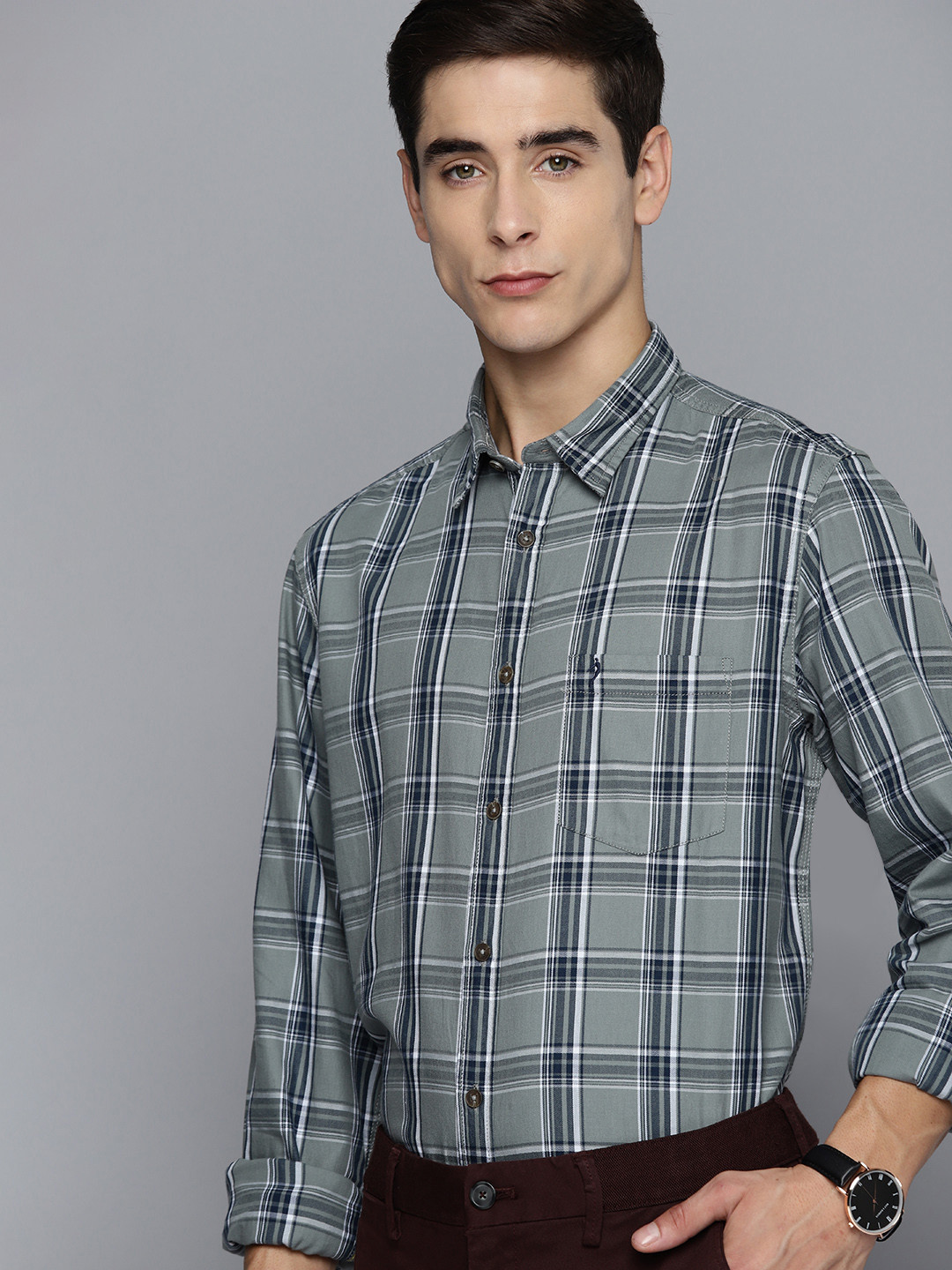 

Indian Terrain Men Pure Cotton Slim Fit Tartan Checked Formal Shirt, Grey