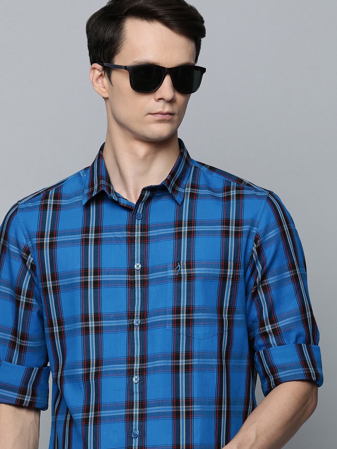 

Indian Terrain Men Pure Cotton Slim Fit Tartan Checked Opaque Casual Shirt, Blue