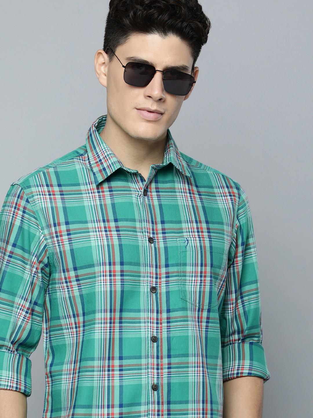

Indian Terrain Men Sea Green Chiseled Slim Fit Tartan Checks Opaque Checked Casual Shirt