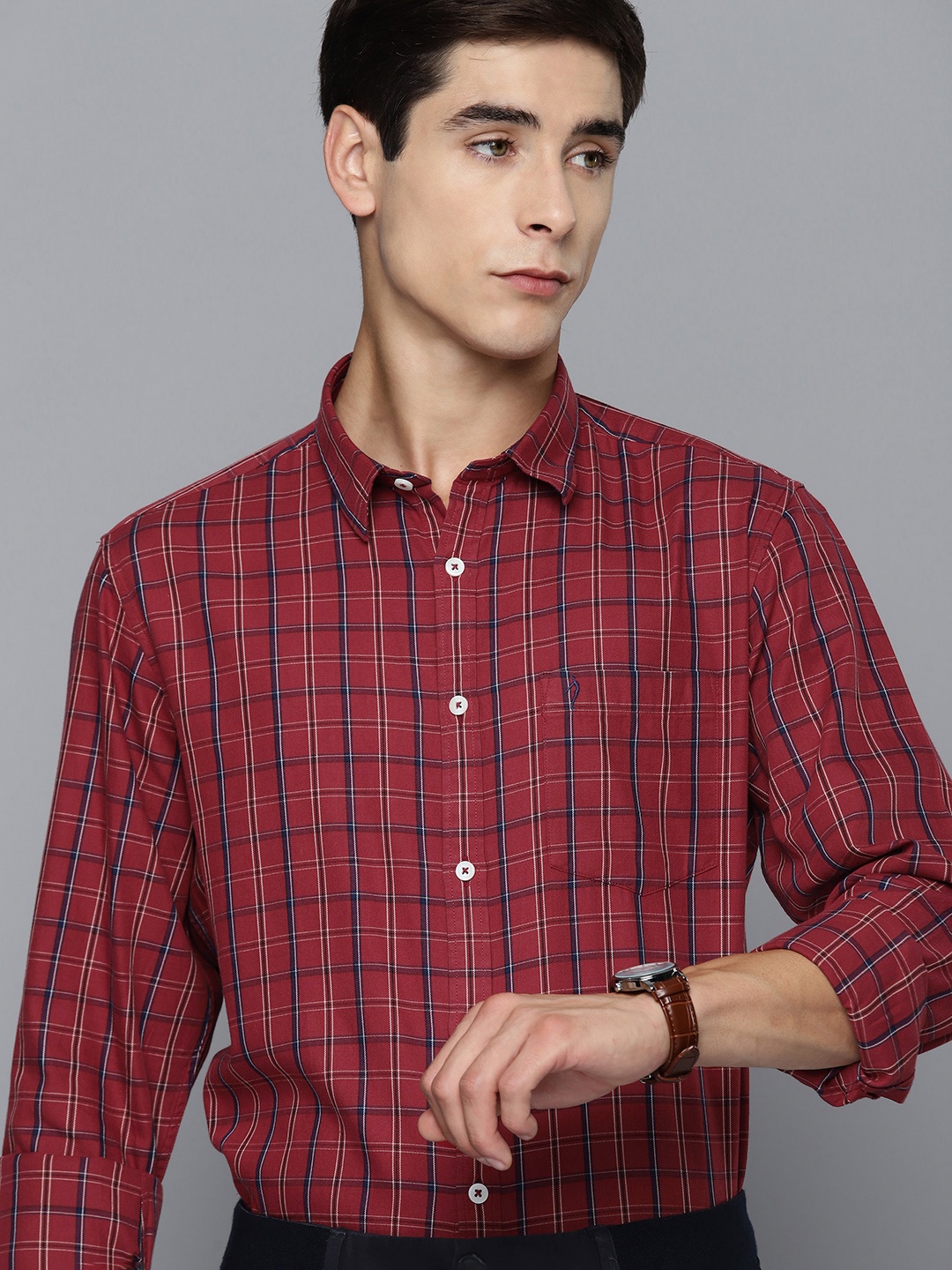 

Indian Terrain Slim Fit Opaque Checked Formal Shirt, Red