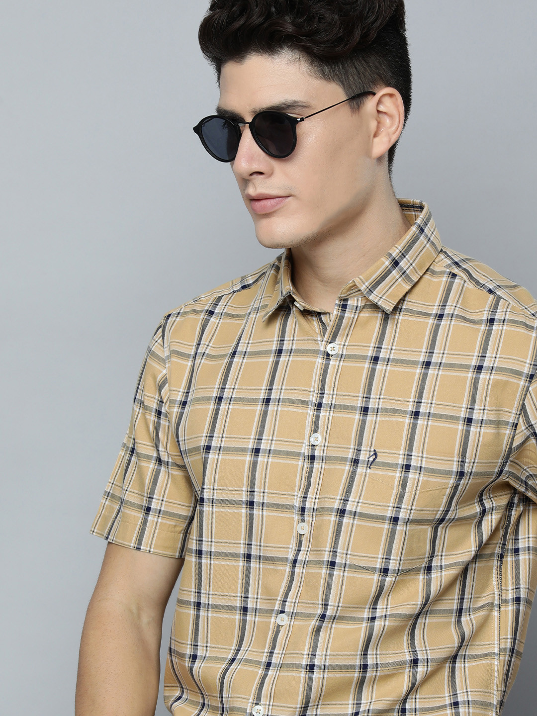 

Indian Terrain Slim Fit Tartan Checks Pure Cotton Shirt, Khaki