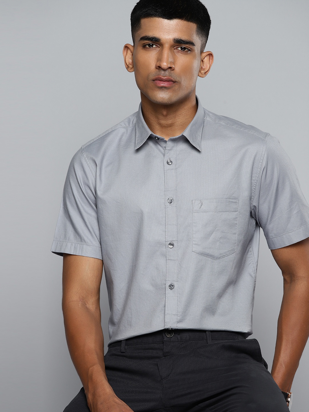 

Indian Terrain Pure Cotton Slim Fit Semiformal Shirt, Grey