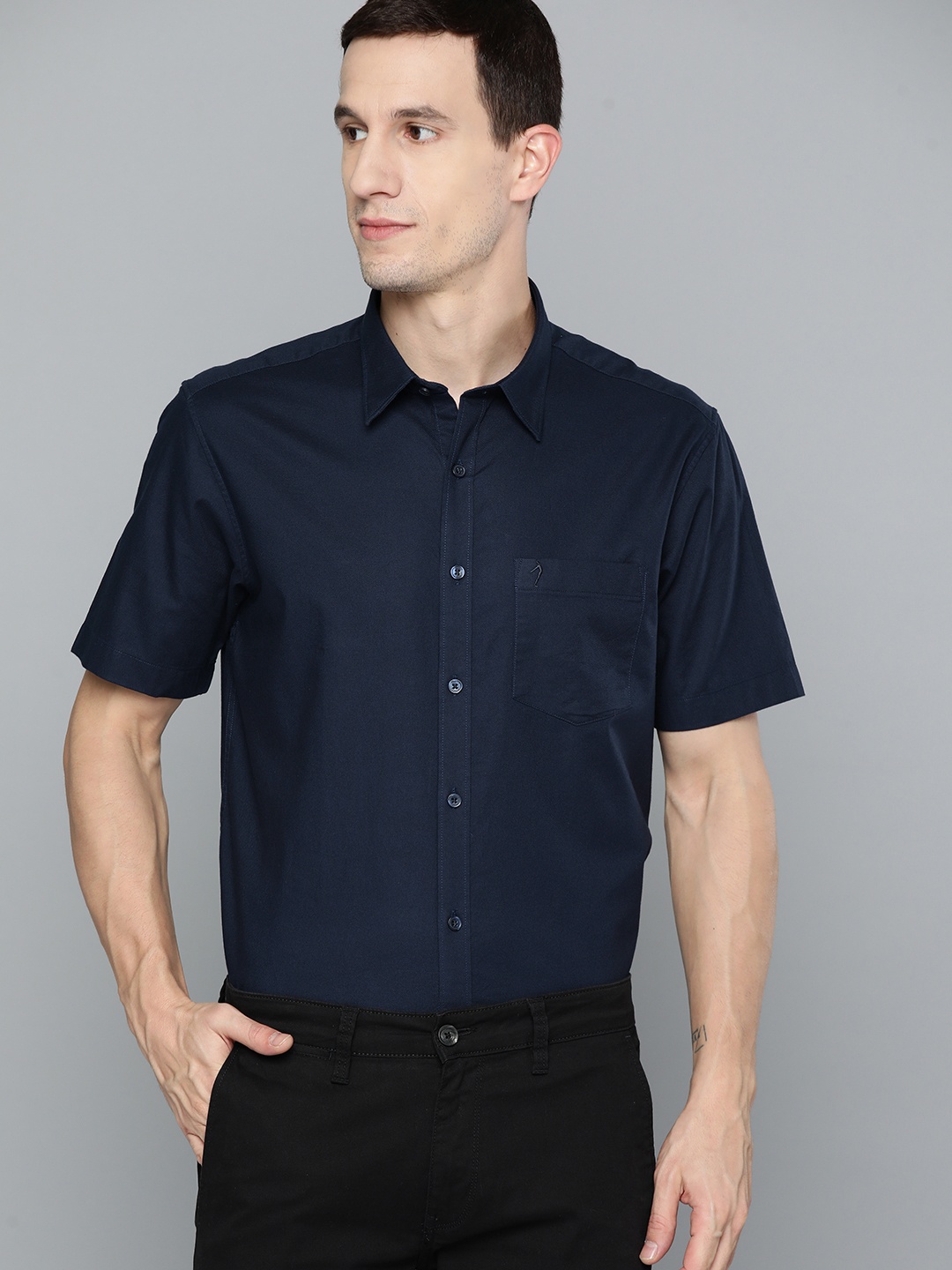 

Indian Terrain Pure Cotton Slim Fit Semiformal Shirt, Navy blue