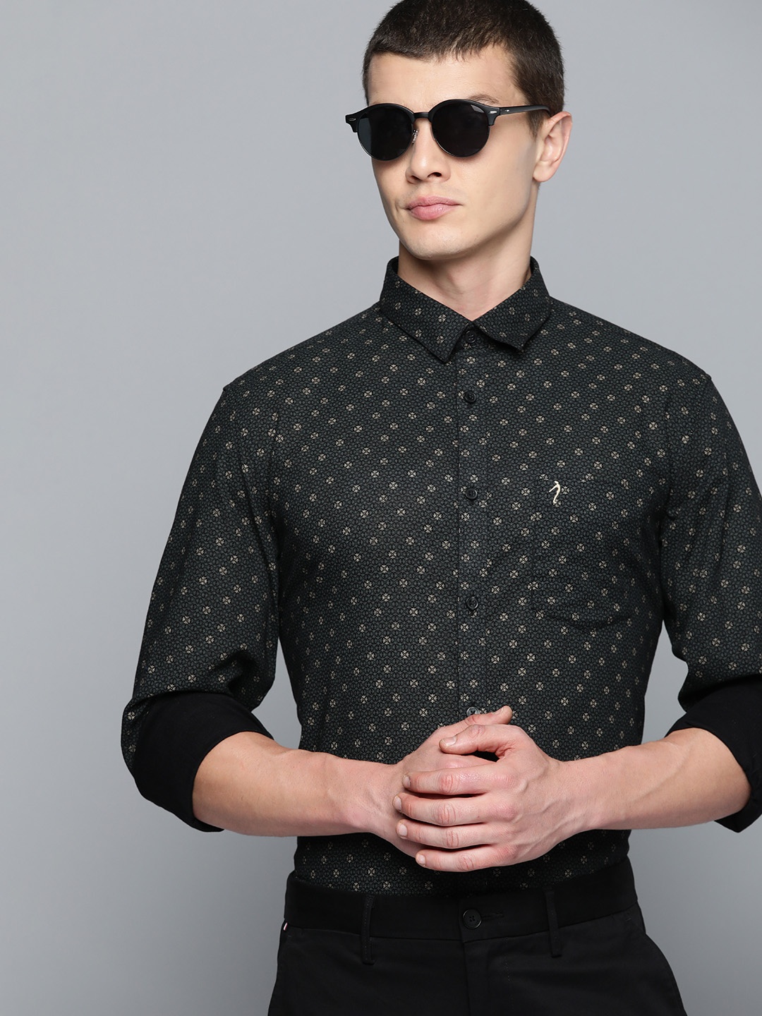 

Indian Terrain Pure Cotton Slim Fit Ditsy Print Smart Casual Shirt, Black