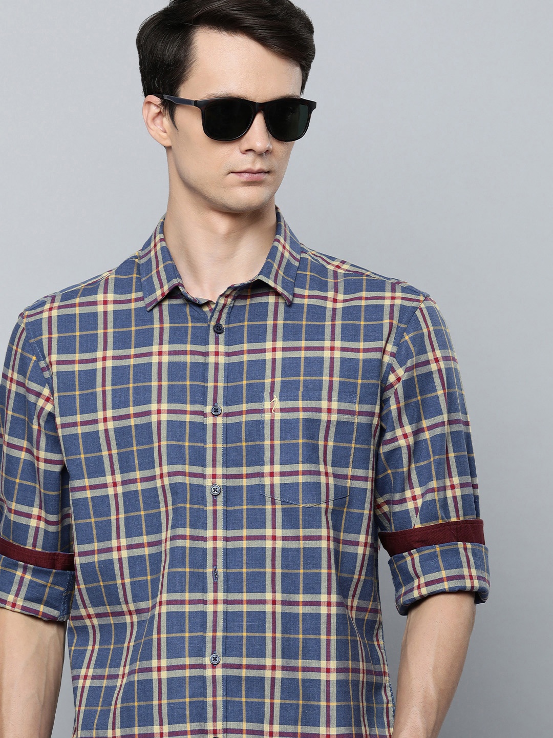 

Indian Terrain Men Blue Chiseled Slim Fit Tartan Checks Opaque Checked Casual Shirt