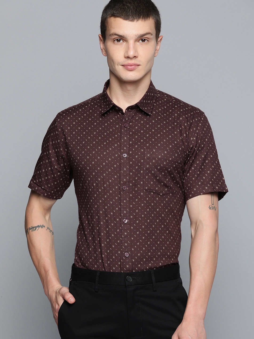Indian Terrain Slim Fit Opaque Printed Semiformal Shirt, Maroon
