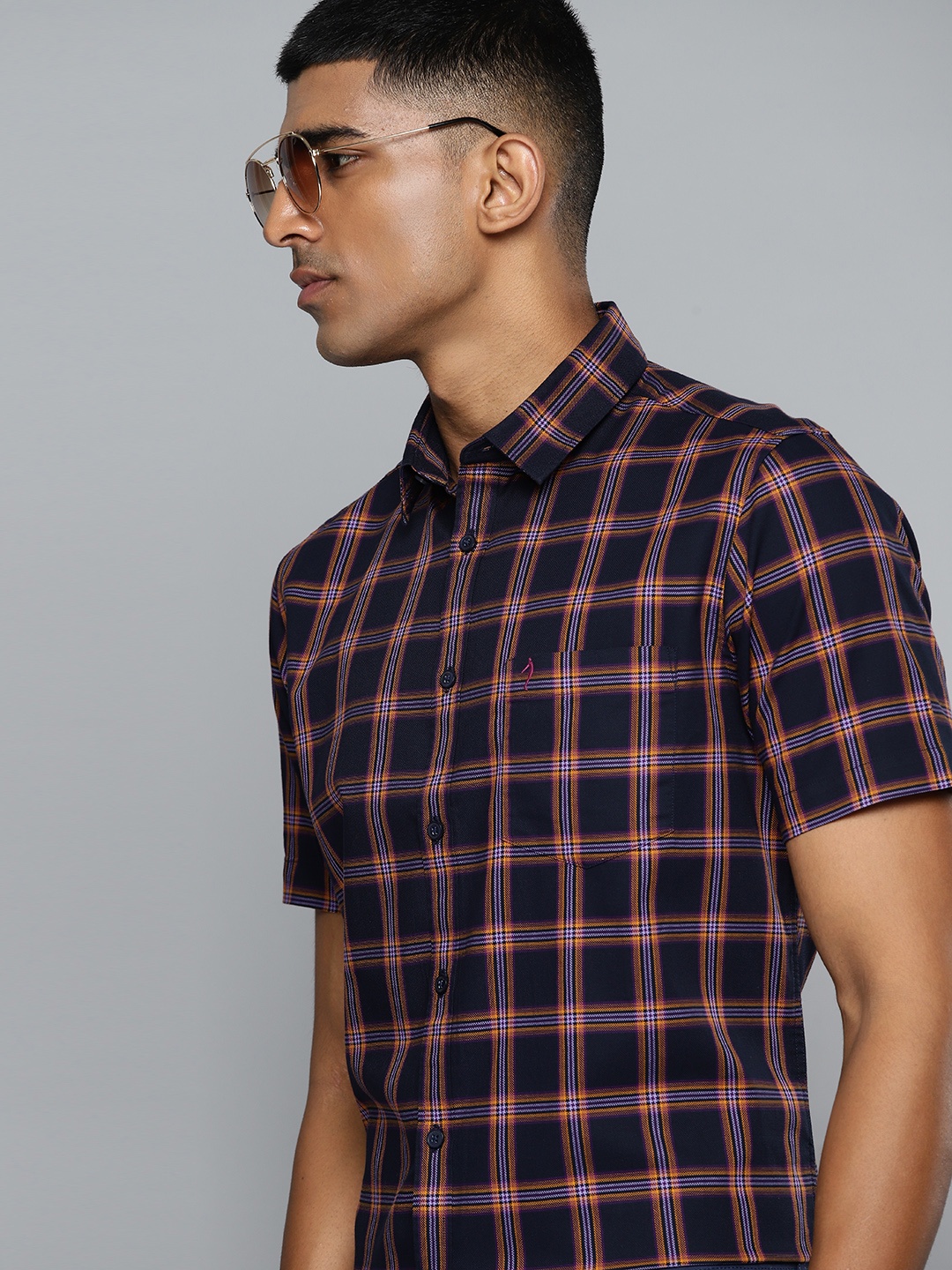 

Indian Terrain Pure Cotton Slim Fit Checked Semiformal Shirt, Navy blue